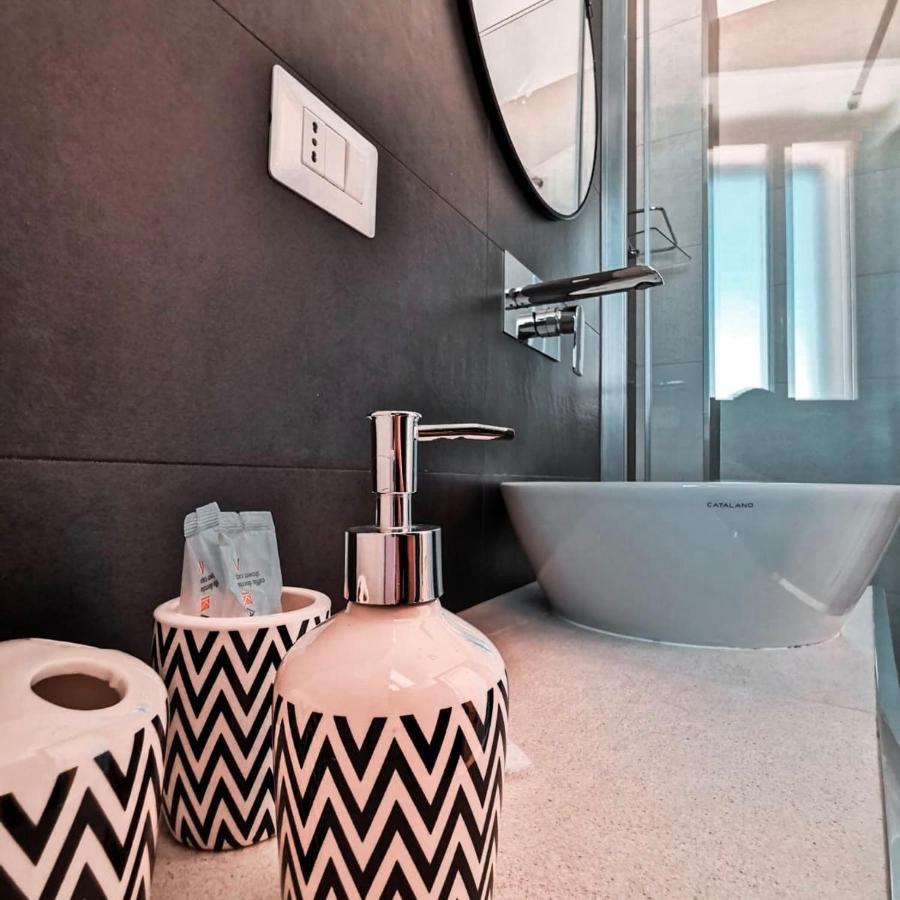Il Diamante Nei Sassi Rooms Matera Bagian luar foto
