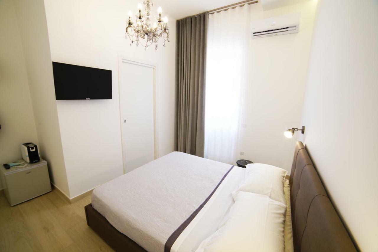Il Diamante Nei Sassi Rooms Matera Bagian luar foto