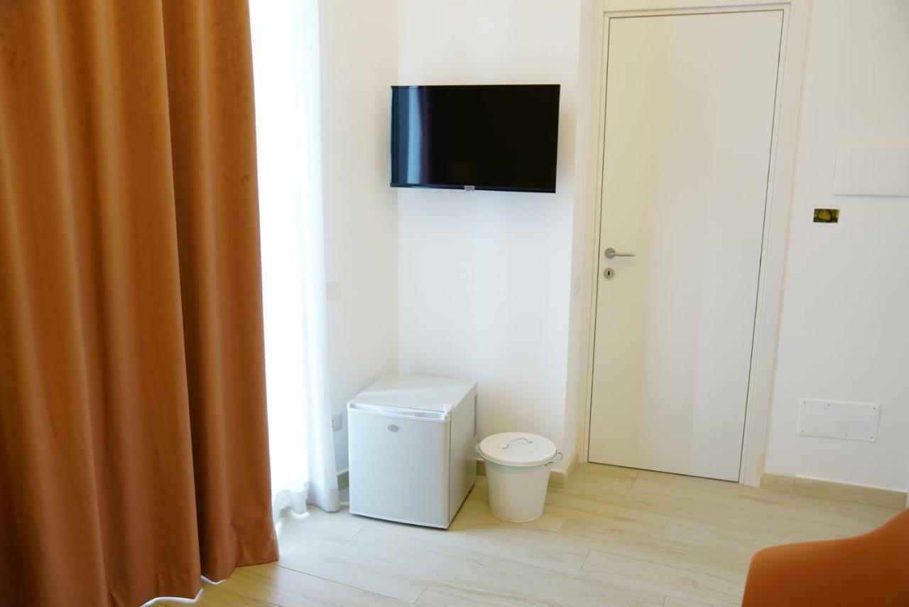 Il Diamante Nei Sassi Rooms Matera Bagian luar foto