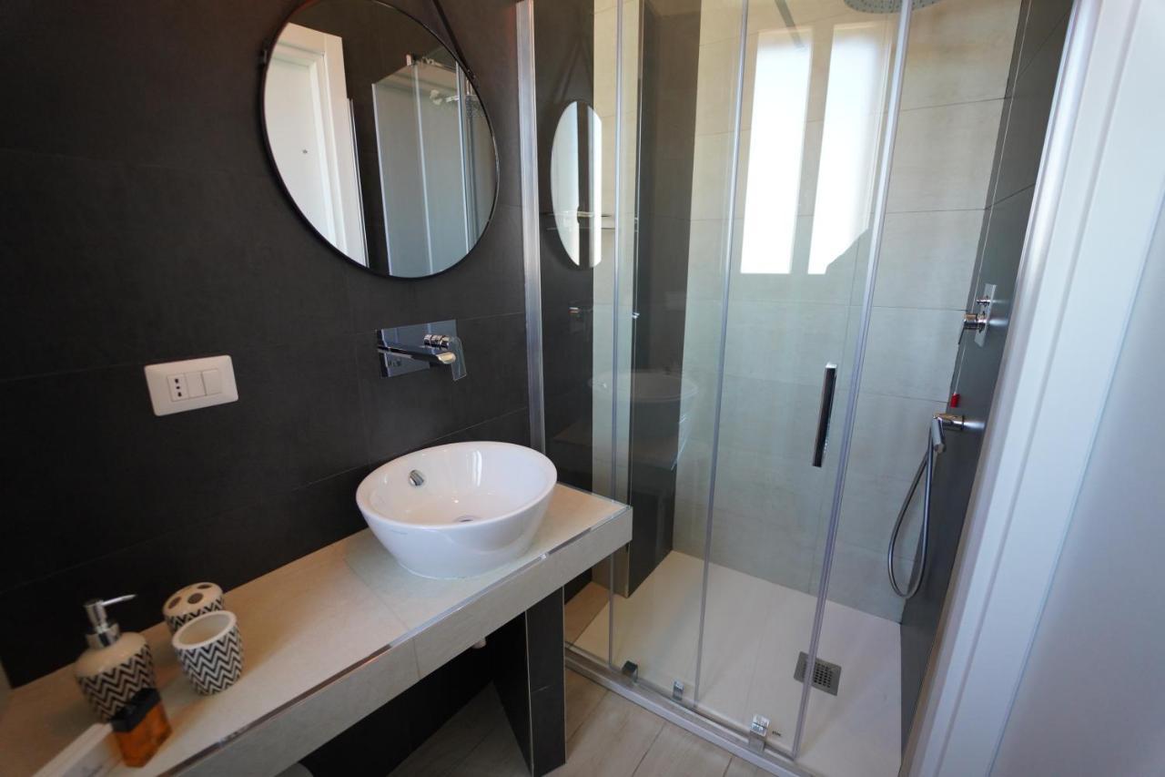 Il Diamante Nei Sassi Rooms Matera Bagian luar foto